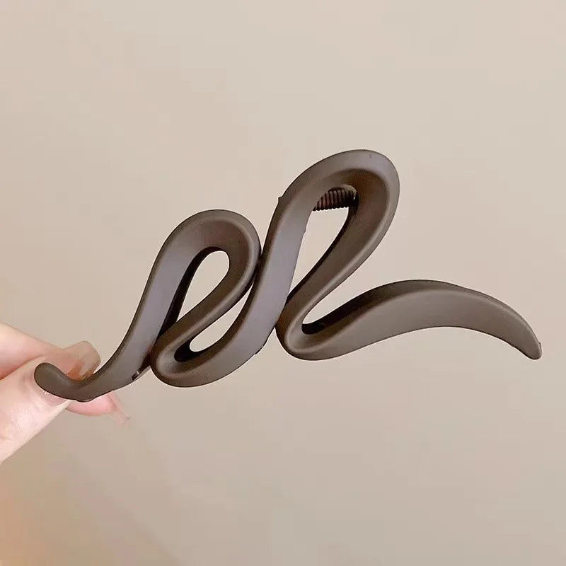 13cm Matte Wave Acrylic Hair Claw Clip for Women