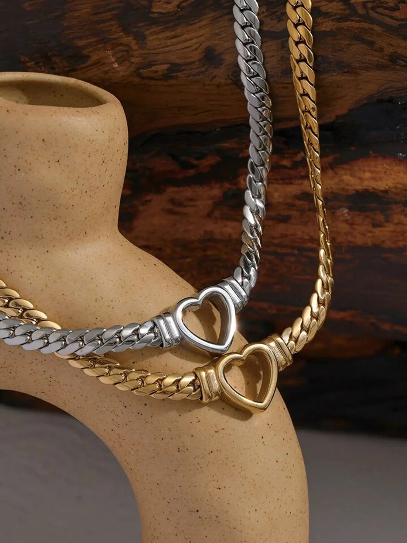 18K Gold Plated Heart Chain Necklace – Stainless Steel Unisex