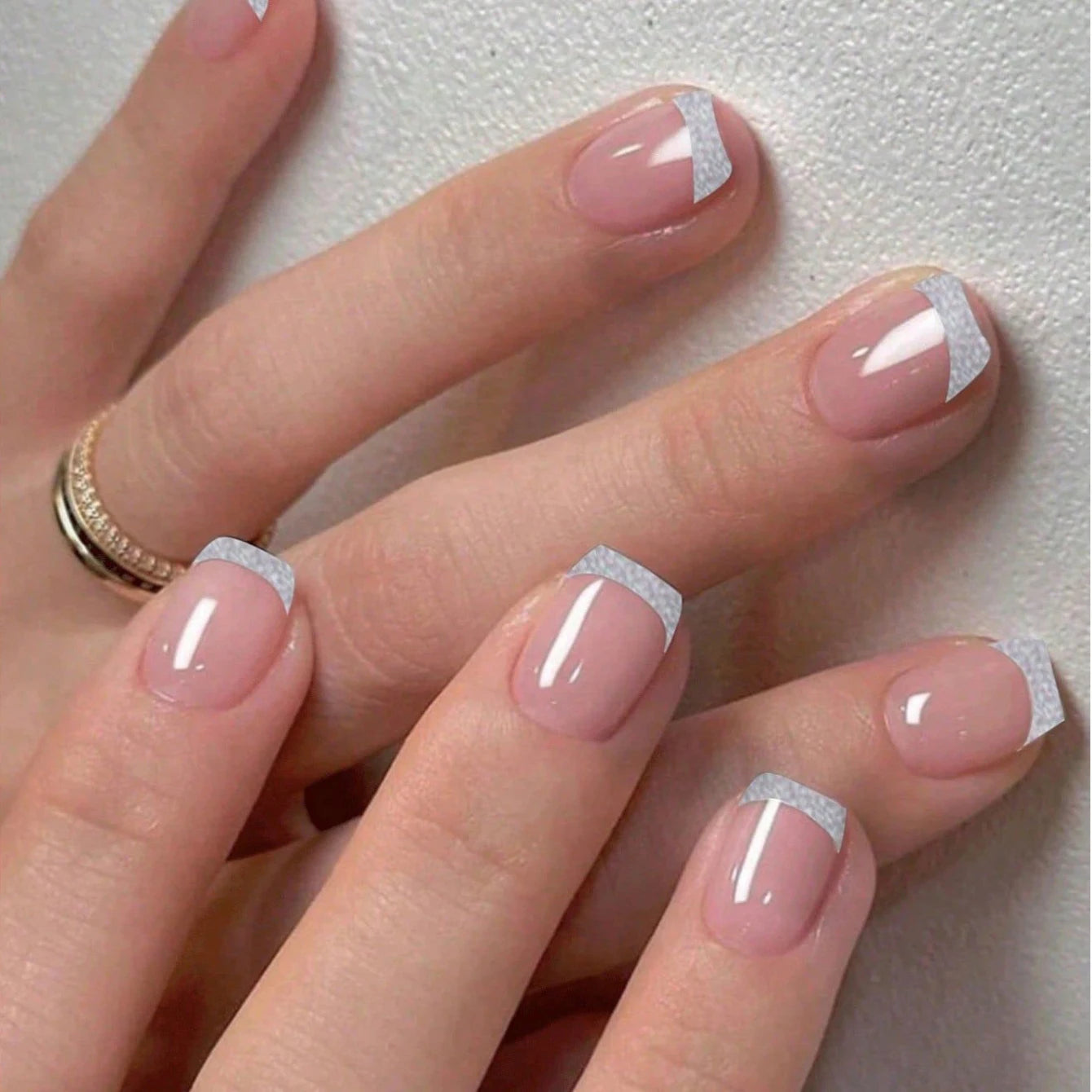 24pcs Press-On Square Fake Nails – French Tip Design