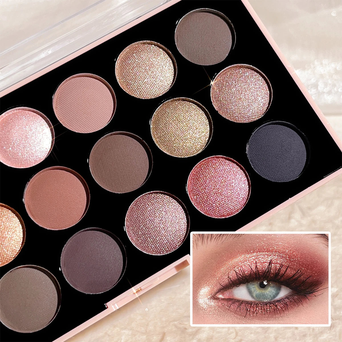 18-Color Eyeshadow Palette – Matte, Shimmer, and Glitter Tones