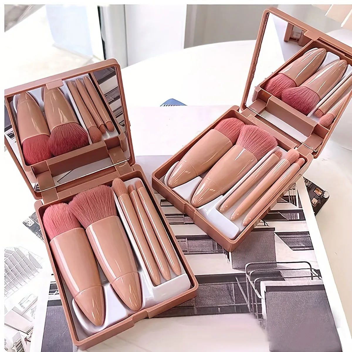 5Pcs Portable Makeup Brush Set with Mirror – Foldable Travel Kit