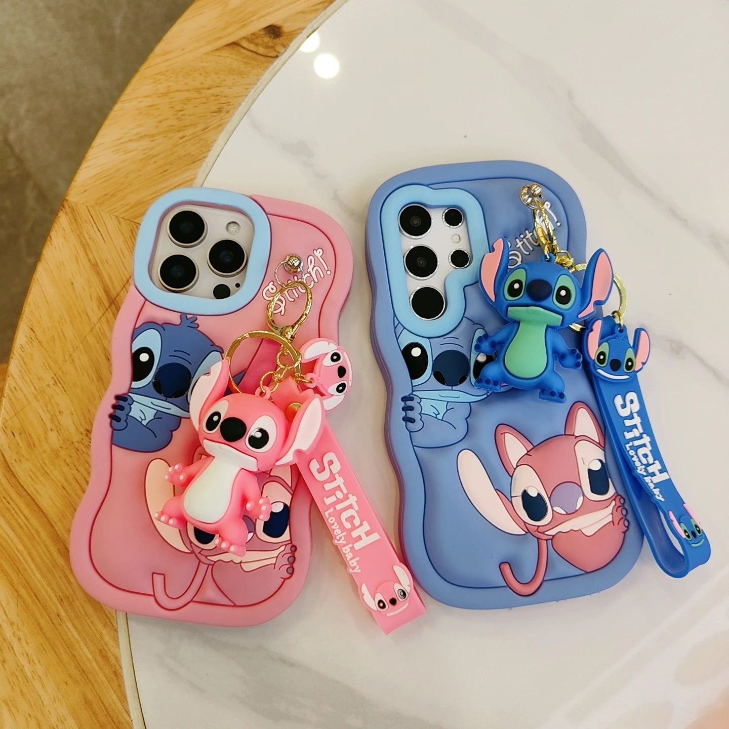 3D Cartoon Silicone Case with Keychain for iPhone – Cute Soft Shockproof Cover